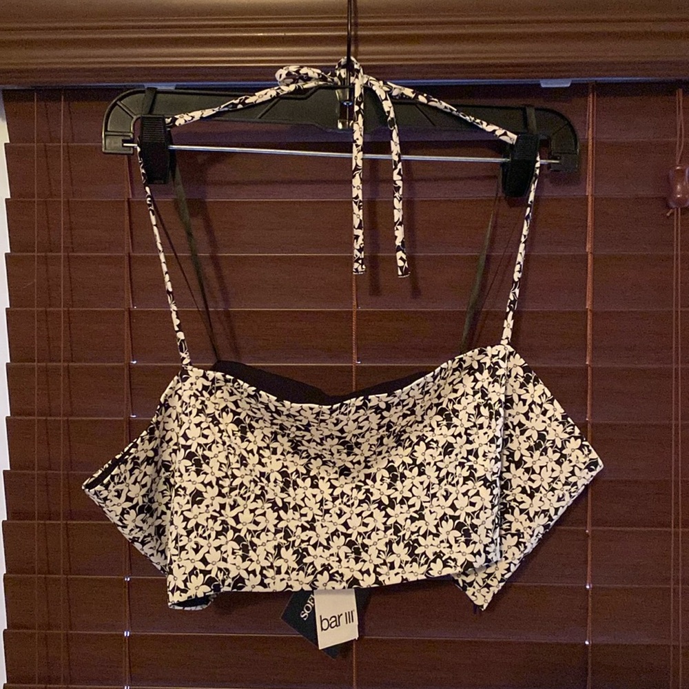 Bar III Daisy Satin Set